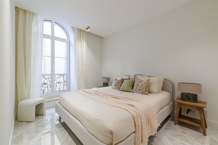 Image No.12-3 Bed Apartment for sale