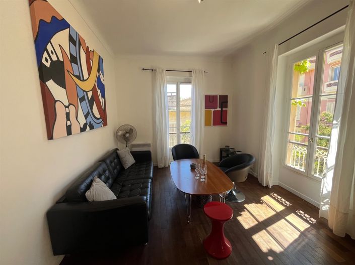 Image No.19-5 Bed House for sale