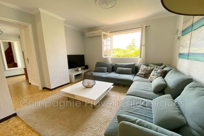 Image No.16-3 Bed House for sale