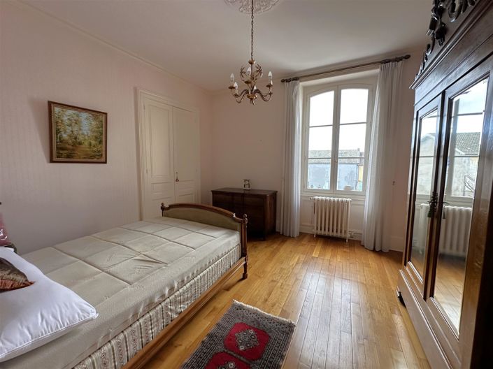Image No.13-Appartement de 2 chambres à vendre à Marcigny