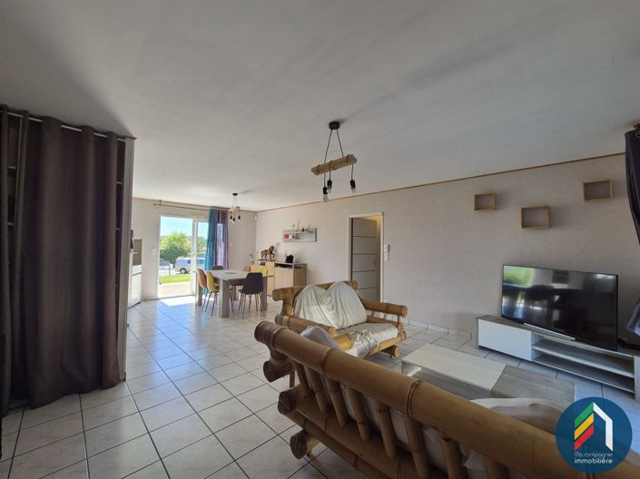 Image No.4-4 Bed House for sale