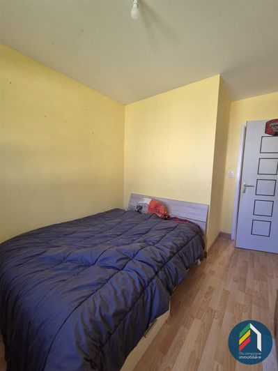 Image No.7-4 Bed House for sale