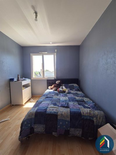 Image No.8-4 Bed House for sale