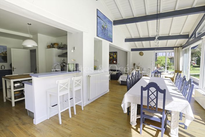 Image No.15-5 Bed House for sale
