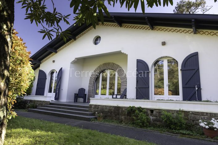 Image No.5-5 Bed House for sale