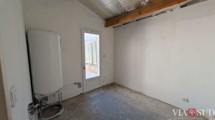 Image No.11-3 Bed House for sale