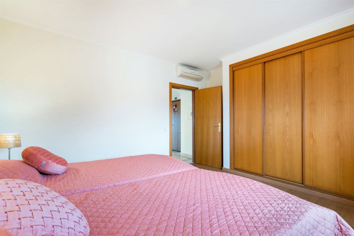 Image No.18-1 Bed Apartment for sale