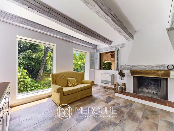 Image No.6-5 Bed House for sale
