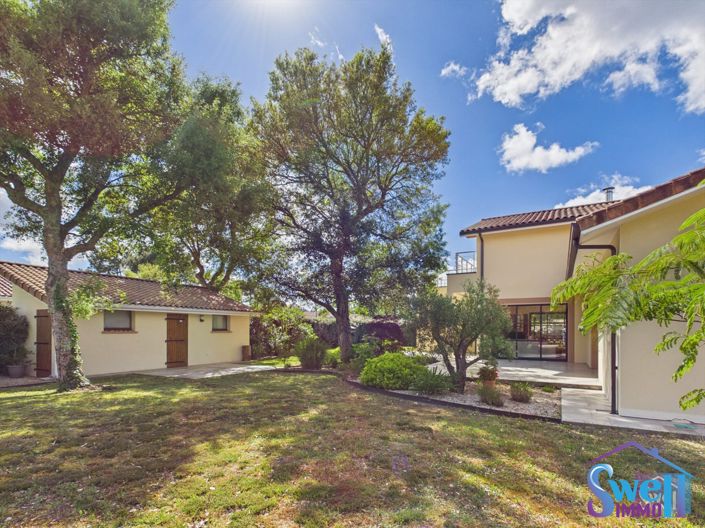 Image No.8-3 Bed House for sale