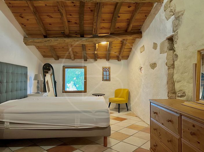 Image No.14-7 Bed House for sale