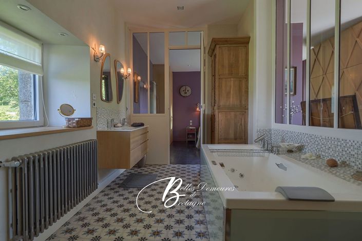Image No.13-7 Bed House for sale