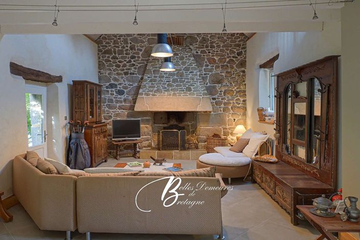 Image No.19-7 Bed House for sale