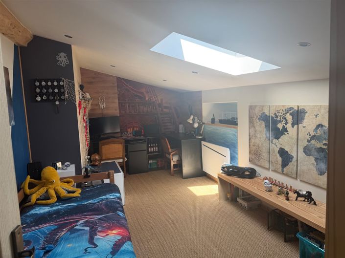 Image No.14-3 Bed House for sale