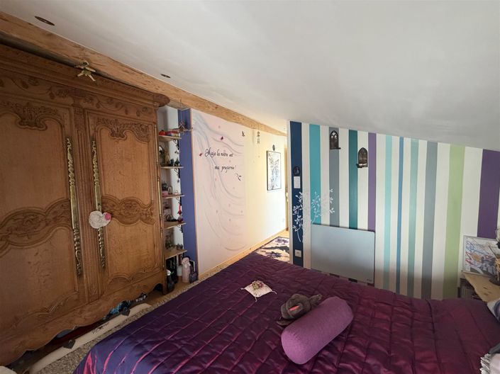 Image No.17-3 Bed House for sale