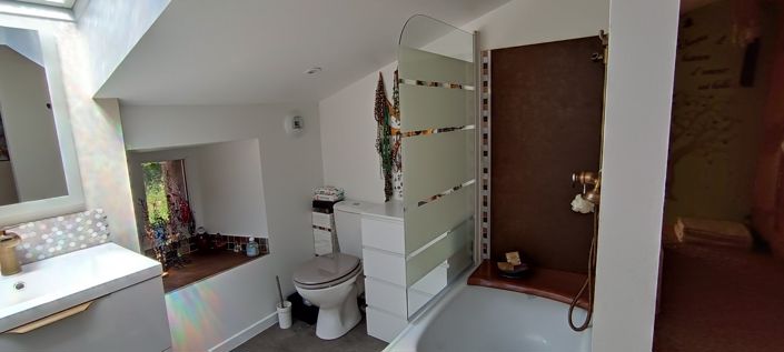 Image No.8-3 Bed House for sale