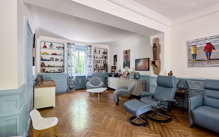 Image No.6-4 Bed House for sale