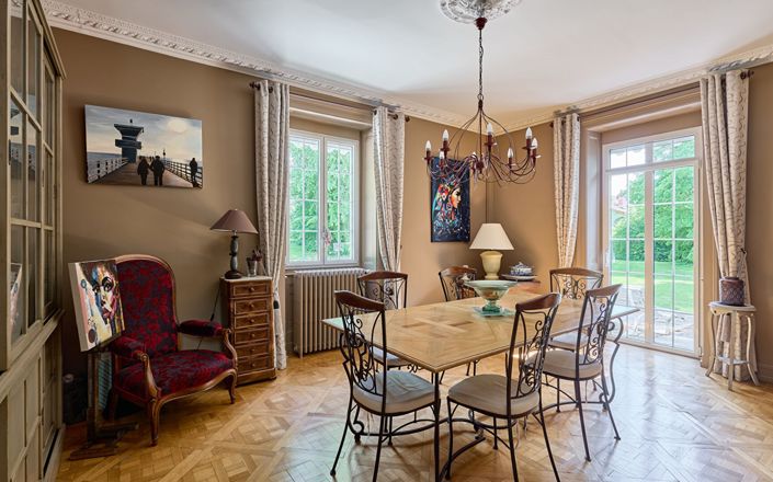 Image No.7-4 Bed House for sale