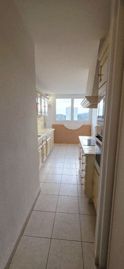 Image No.12-3 Bed Apartment for sale