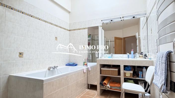 Image No.9-9 Bed House for sale