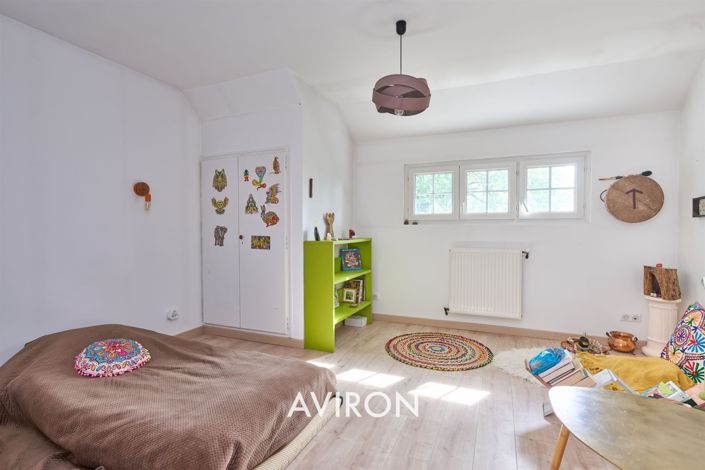 Image No.19-5 Bed House for sale