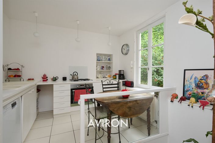 Image No.8-4 Bed House for sale