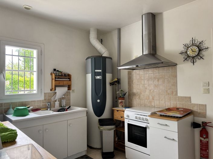 Image No.16-5 Bed House for sale