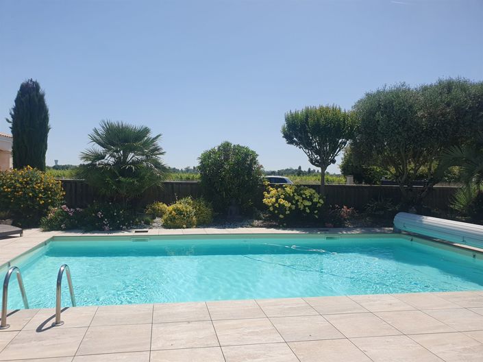Image No.2-4 Bed House for sale