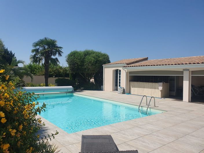 Image No.24-4 Bed House for sale