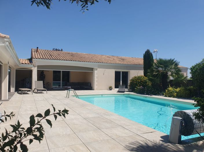 Image No.25-4 Bed House for sale