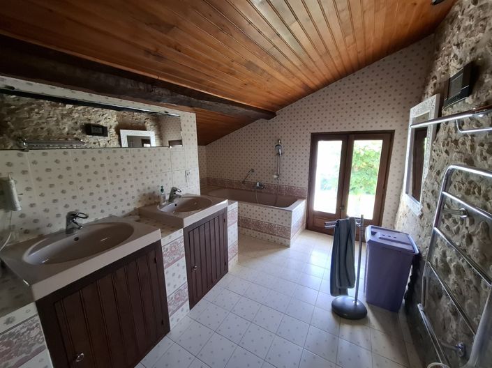 Image No.18-House for sale