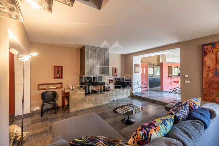 Image No.5-3 Bed House for sale
