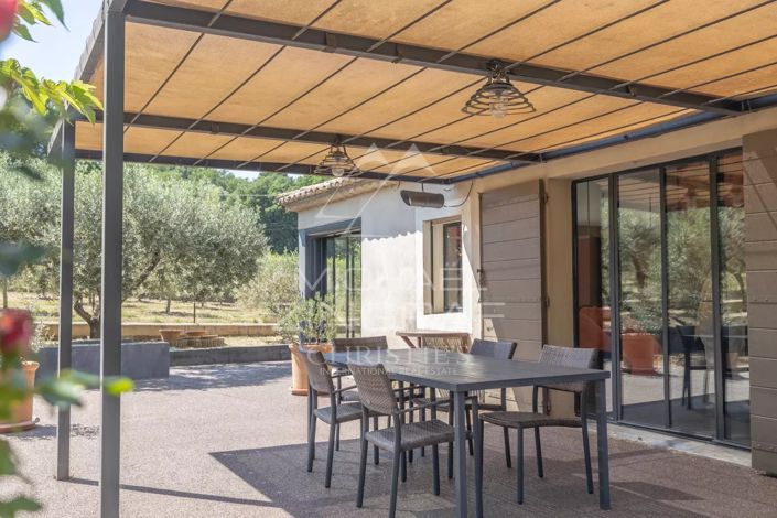 Image No.6-3 Bed House for sale