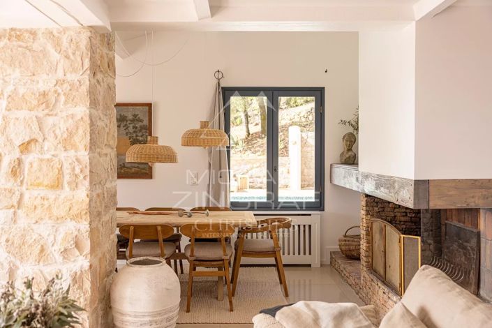Image No.4-4 Bed House for sale