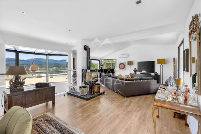 Image No.5-4 Bed House for sale