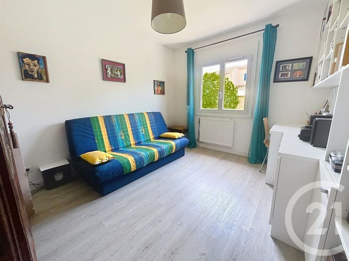 Image No.16-3 Bed House for sale