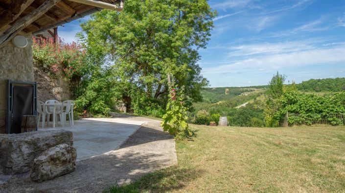 Image No.14-13 Bed House for sale