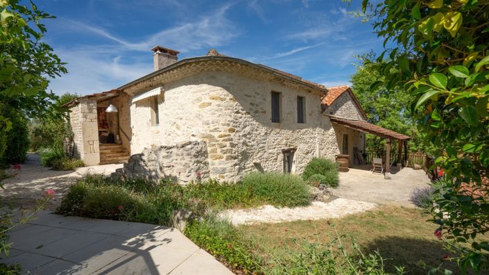 Image No.18-13 Bed House for sale