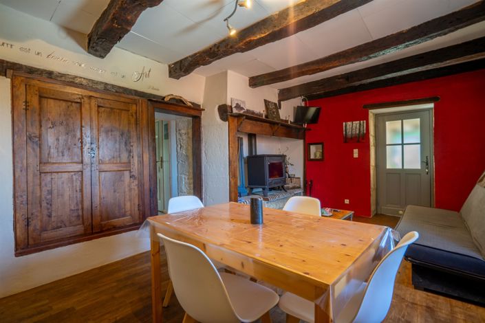 Image No.20-13 Bed House for sale