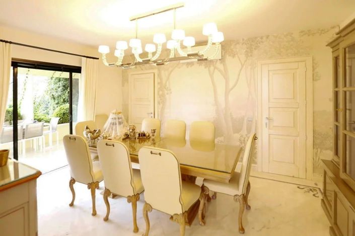 Image No.3-6 Bed House for sale