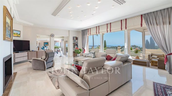 Image No.9-4 Bed House for sale