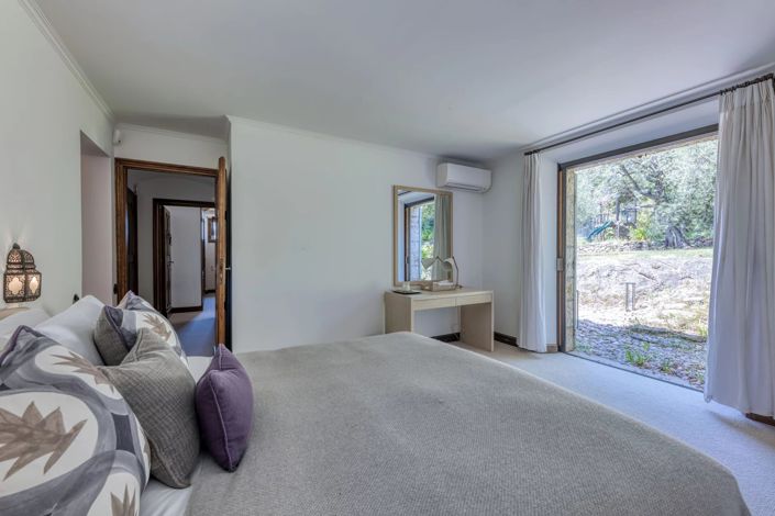 Image No.19-7 Bed House for sale
