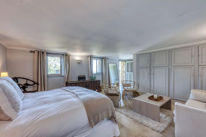 Image No.26-7 Bed House for sale