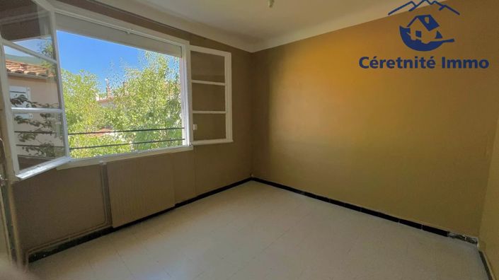 Image No.15-3 Bed House for sale