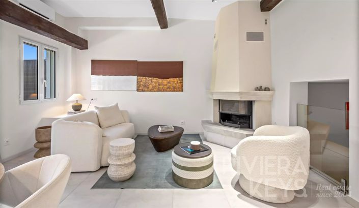 Image No.3-3 Bed House for sale