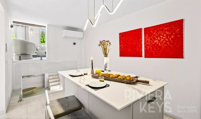 Image No.5-3 Bed House for sale