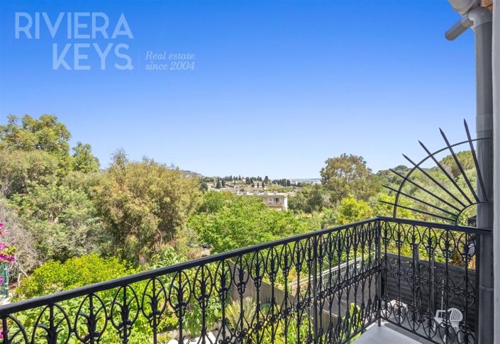 Image No.7-3 Bed House for sale