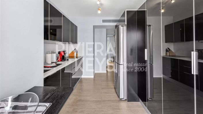 Image No.13-2 Bed Apartment for sale