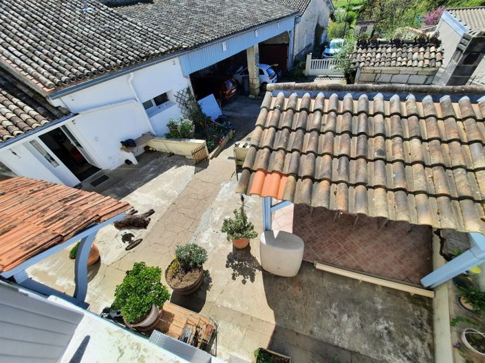 Image No.10-4 Bed House for sale