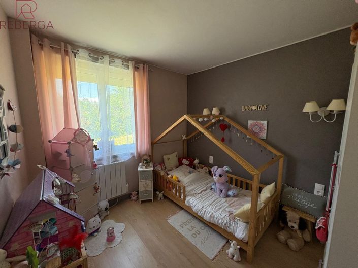 Image No.10-2 Bed House for sale