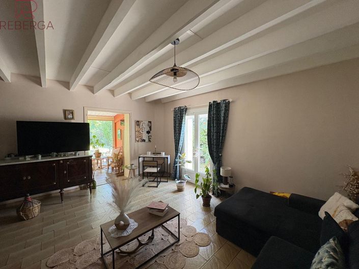 Image No.12-2 Bed House for sale